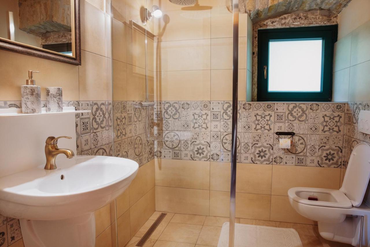 Apartmaji Pajer Koper Exterior foto